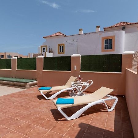 PISCINA Y TERRAZA PRIVADA mejor equipado Caleta De Fuste Exterior foto