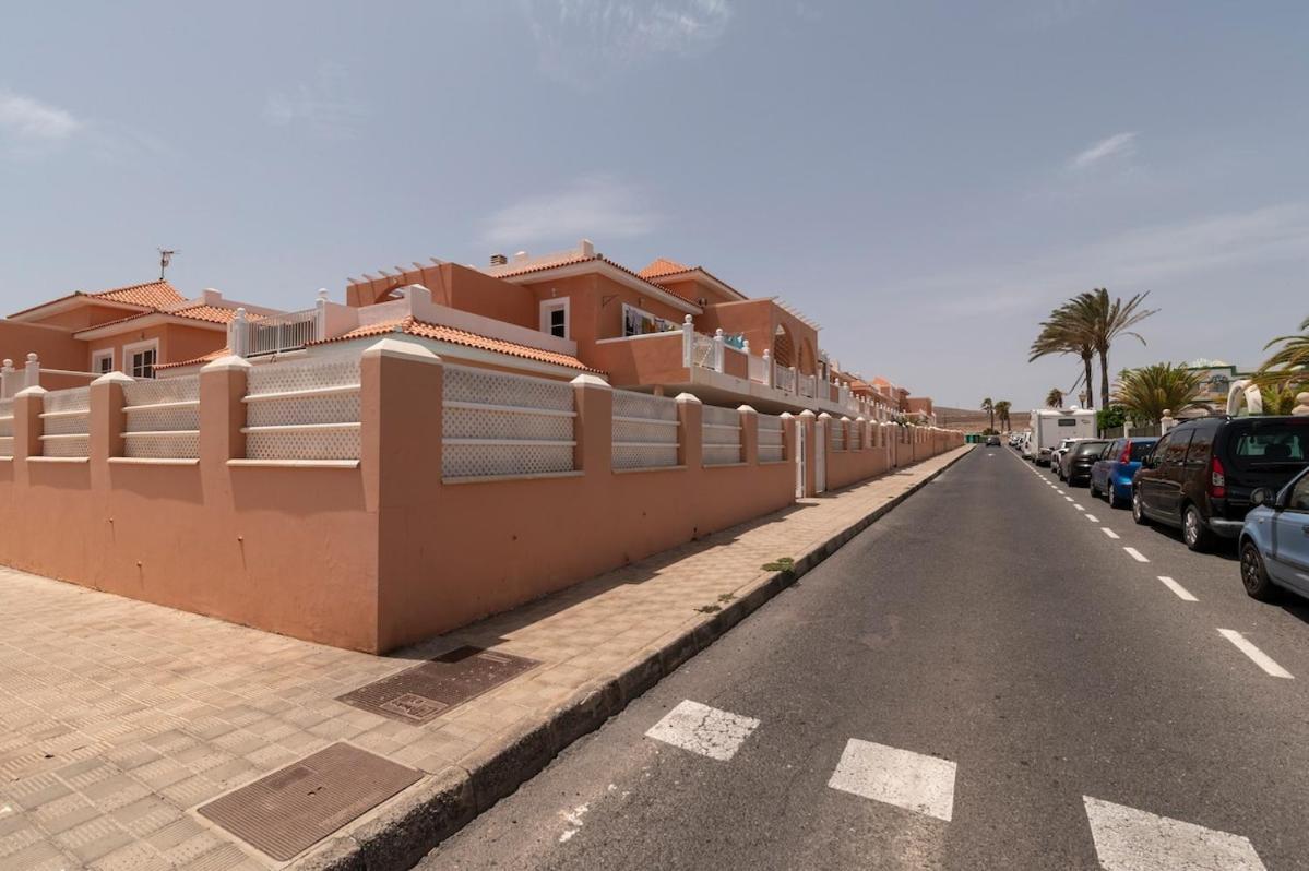 PISCINA Y TERRAZA PRIVADA mejor equipado Caleta De Fuste Exterior foto
